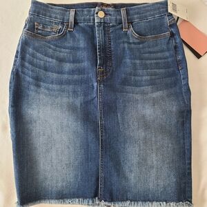 NWT - Jen7 by For all 7 mankind - JEAN SKIRT